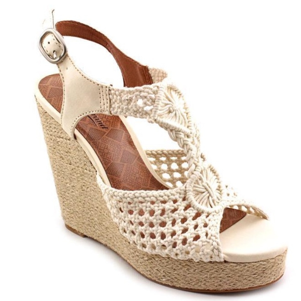 Lucky Brand Rilo Crochet Wedge